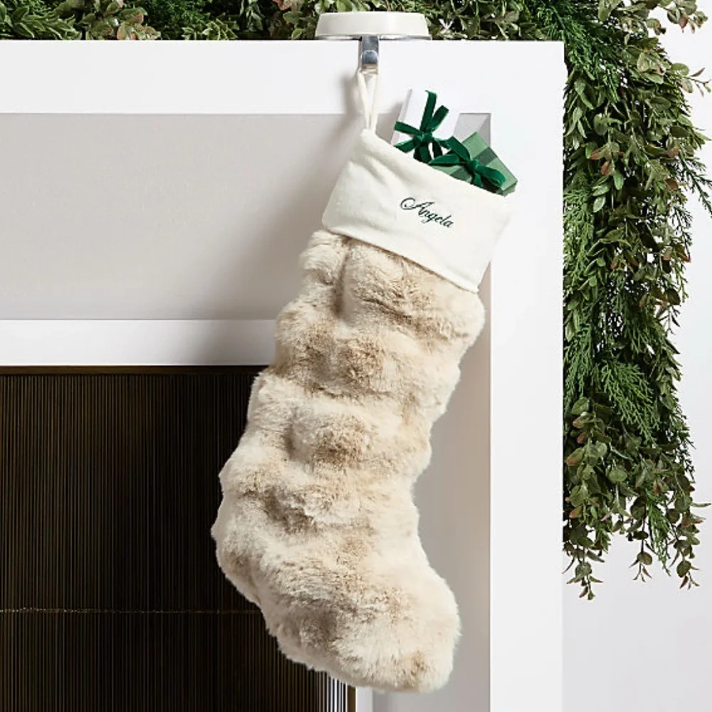 New! 🎄✨📯Crate&Barrel Arctic Ivory Textured Faux Fur Christmas Stocking